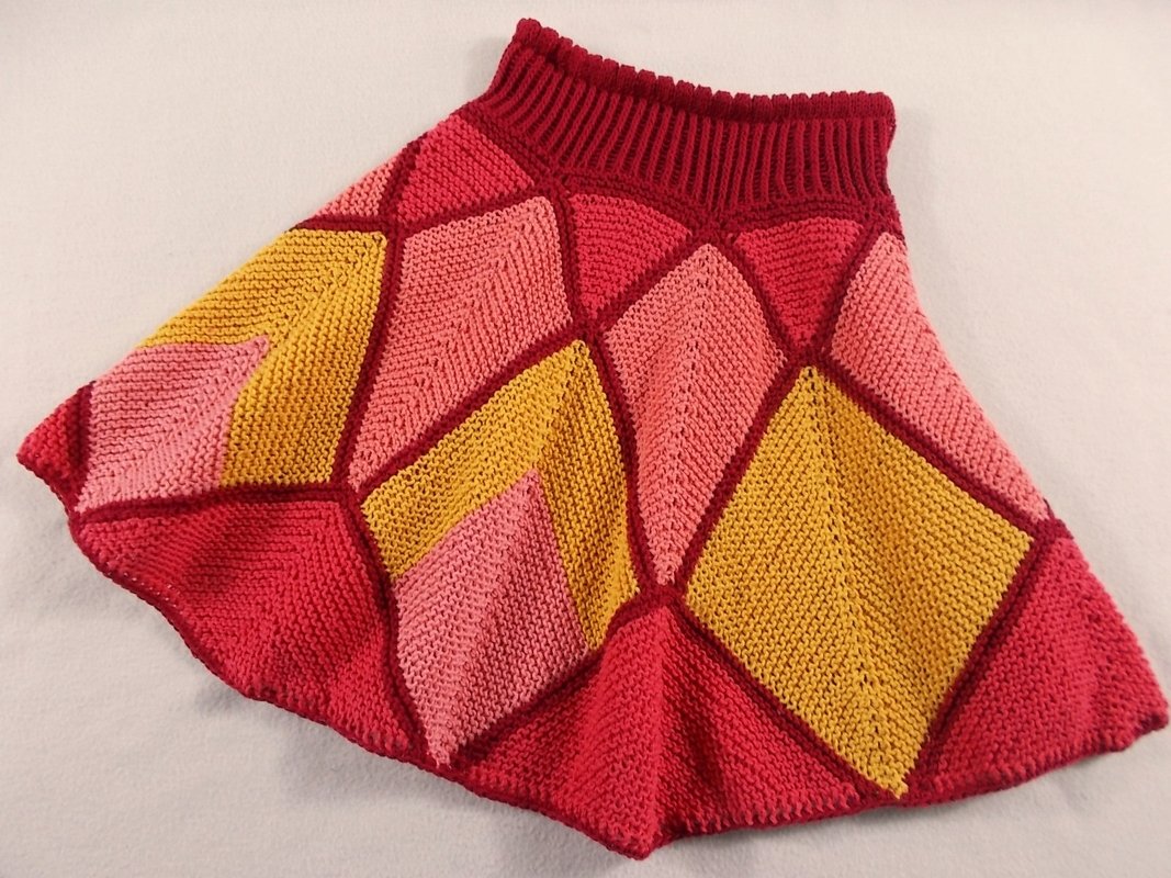 Patchwork-Rock für Kleinkinder - Strickanleitung
