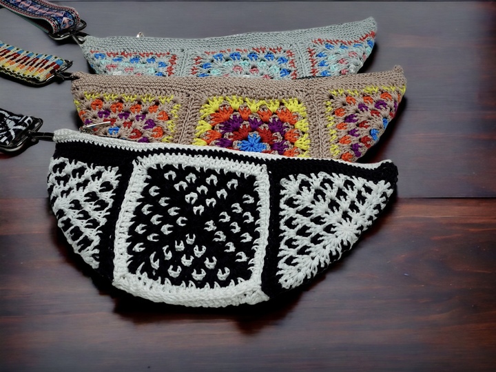 Peafowl - Crossbag | Shoulder Bag | Belt Bag - Crochet Pattern