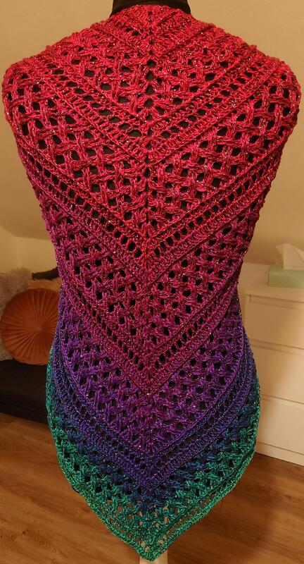 Tuch Veselka häkeln - Bild 3