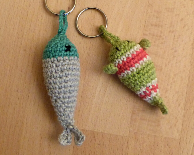 Häkelanleitung für Schlüsselanhänger Fische, 2 Modelle