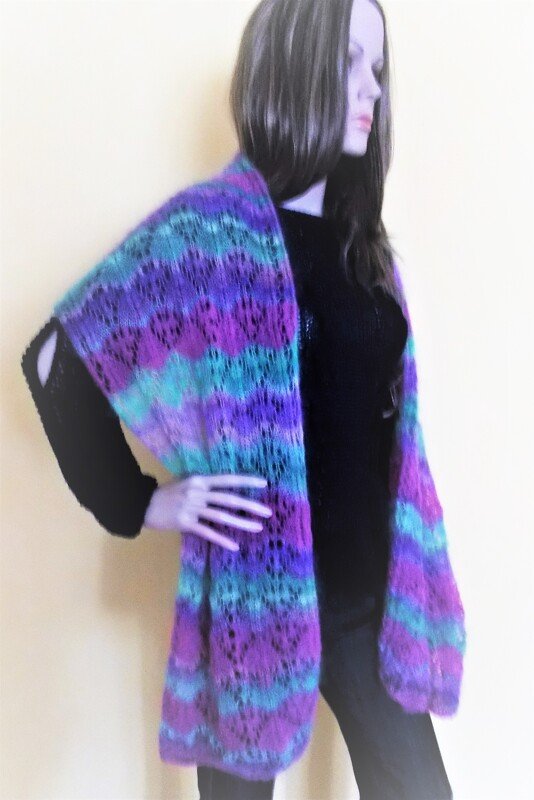 Strickanleitung Lochmuster-Schal "Malve"