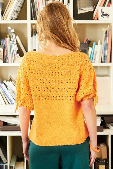 Pulli mit 3/4-Ärmeln und passender Tasche im Blumenmuster