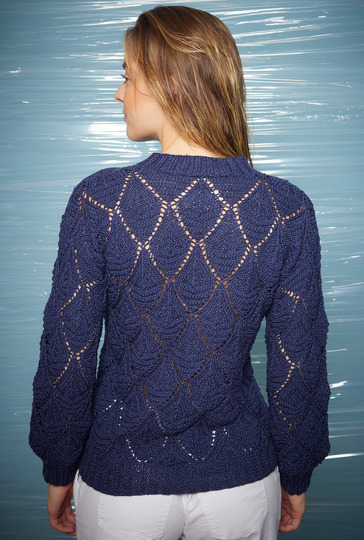 Polluver mit Ajourmuster in Nachtblau