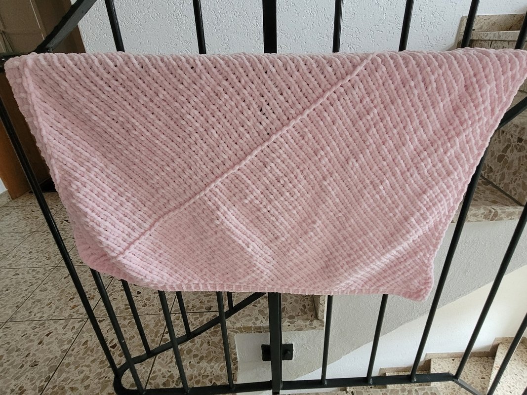 Gestrickte Baby Kuscheldecke