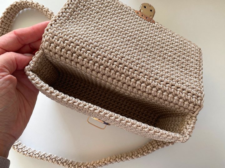 Crochet crossbody bag pattern woman tote bag aesthetic baguette clutch BAG3