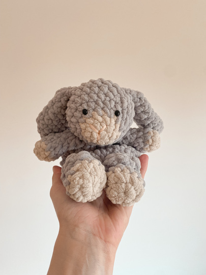 Häschen Häkelanleitung. Hase Schmusetier für Babys und Kleinkinder