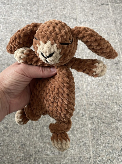 Häschen Häkelanleitung. Hase Schmusetier für Babys und Kleinkinder