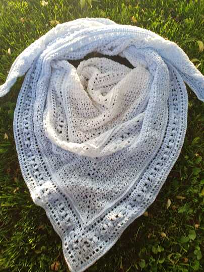 Häkelanleitung - Tuch "Dyri"