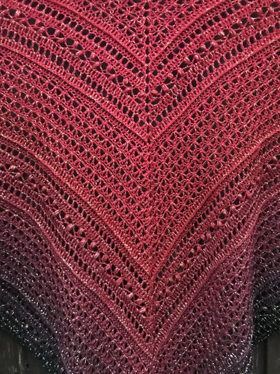 Häkelanleitung - Tuch "Dyri"