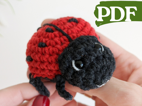Crochet ladybug amigurumi pattern, ladybug keychain easy crochet pattern