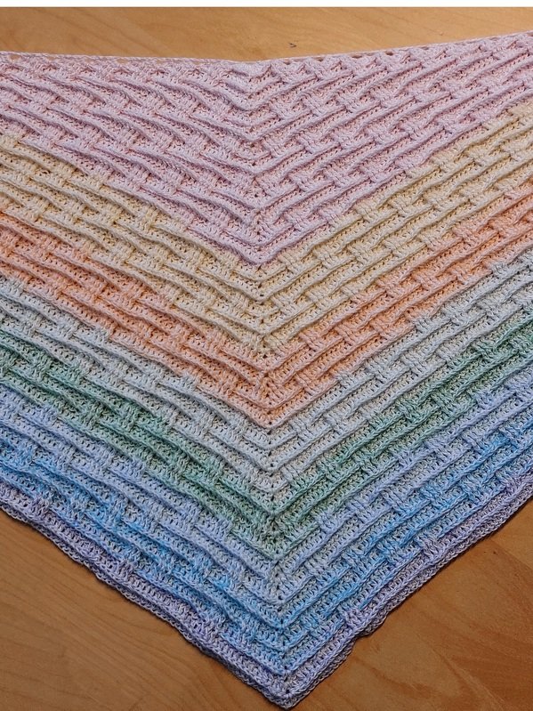 crochet pattern for the symmetrical shawl "bricks"