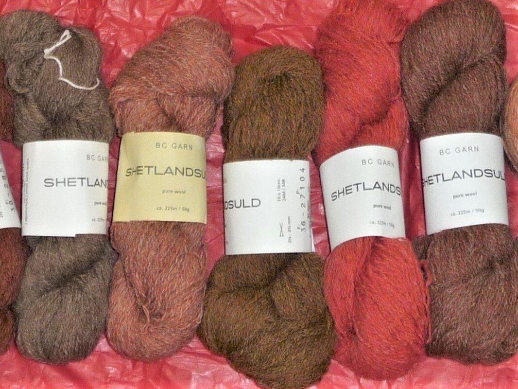 Strickmaschine: Rock zu Hose, 4-fach Sockenwolle, Herbstlaub, Rapport 34 M! - Bild 2