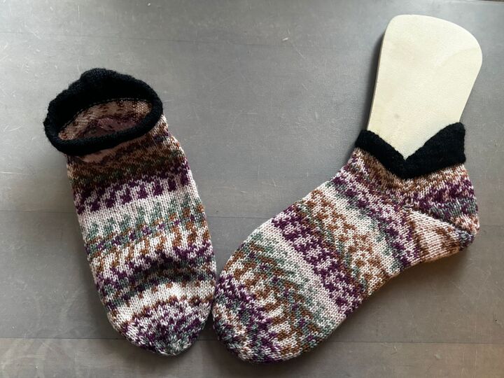 Small Tutorial for Sneaker Socks with Instep  flap