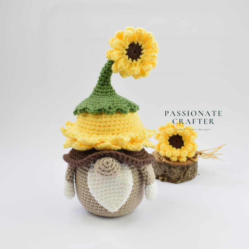 Sunflower gnome- Crochet Sunflower gnome- Spring gnome crochet pattern - Image 4