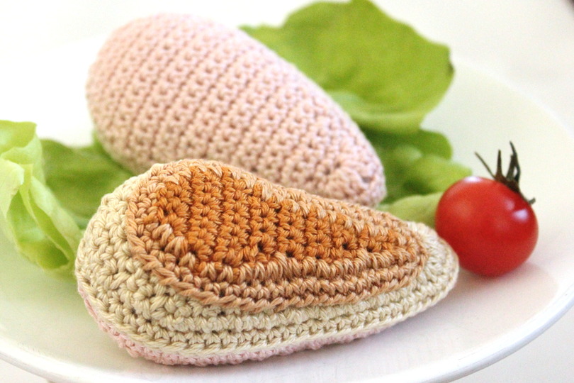 Häkelanleitung "Kleine Hähnchenbrust zum Wenden" / super für Wollreste