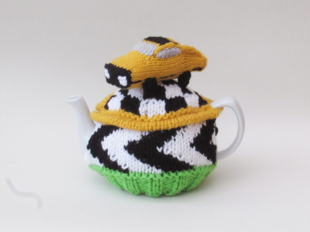 TeaCosyFolk's Lancia Montecarlo Tea Cosy Knitting Pattern