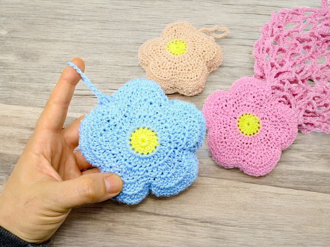 Flower Shopping Net with Storage Bag - Crochet Pattern - Image 7