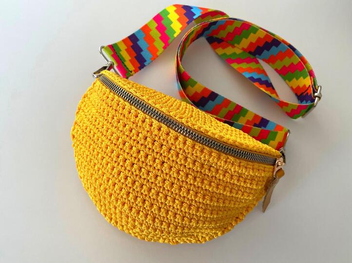 Crochet sling bag pattern, crossbody bum bag, summer crossbody purse BAG5