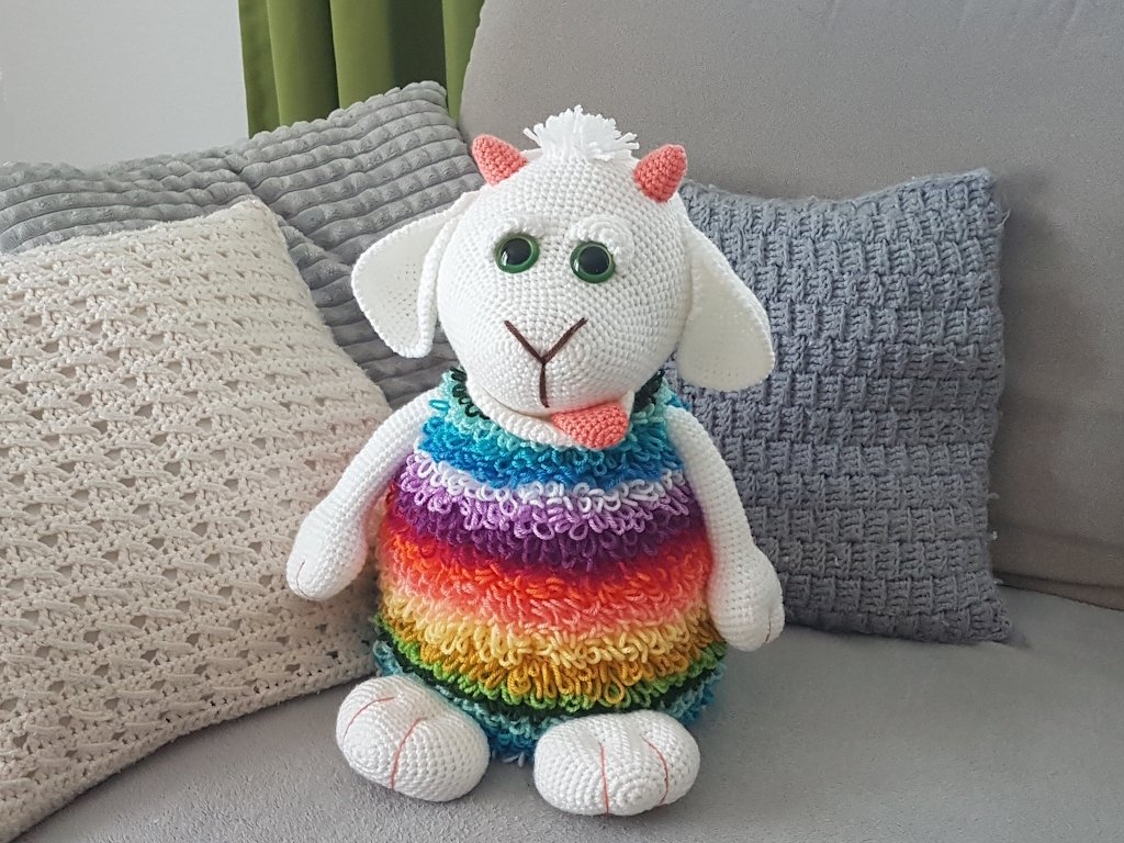 Häkelanleitung Regenbogen-Böckchen Fussel