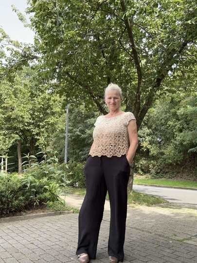 Top/Tunika/Kleid Pfauengarten, Häkelanleitung