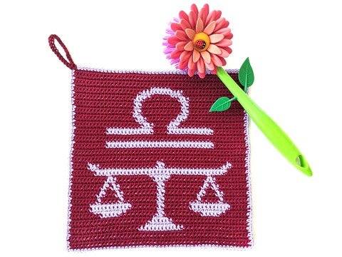 Sternzeichen Tuch / Topflappen "Waage" - Häkelanleitung