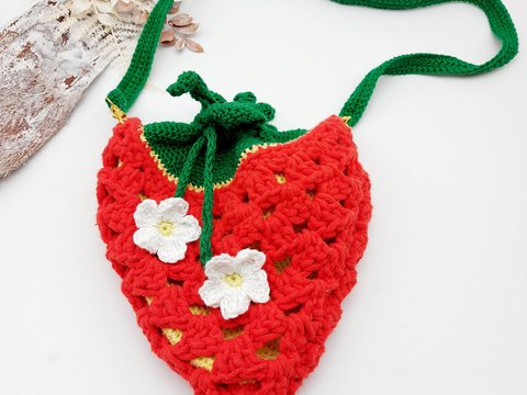 Tasche Erdbeere, Häkelanleitung