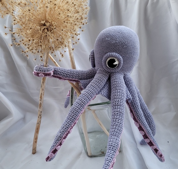 Octopus Carlos – amigurumi crochet pattern, approx. 45 cm