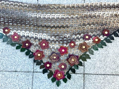 langes Dreieckstuch  ROSEMARIE