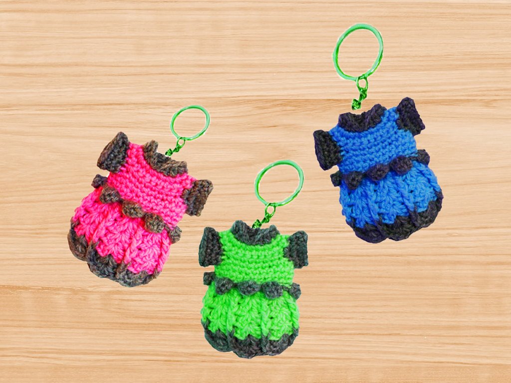 crochet mini dress keychain pattern DIY Crochet Mini Dress Keychain |How to Crochet a Dress Keychain |Mini Crochet Dress |Club Crafteria