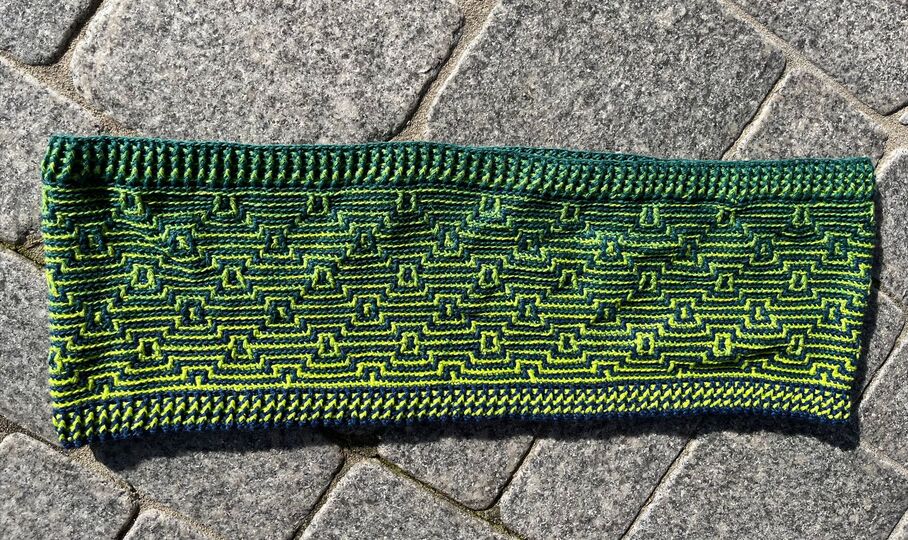 Loop Mosy, gehäklter Loop