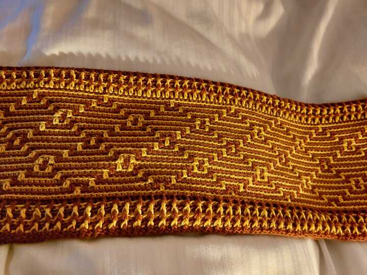 Loop Mosy, gehäklter Loop