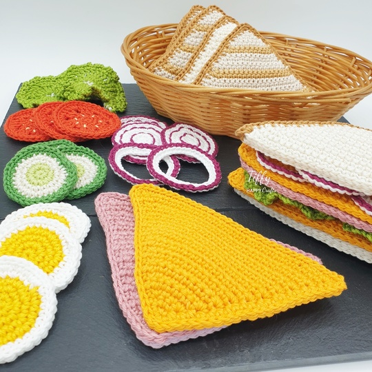 Triangle Sandwich Play Set | Amigurumi Crochet Play Food Pattern PDF