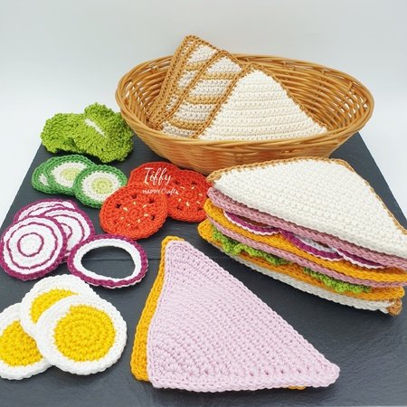 Triangle Sandwich Play Set  Amigurumi Crochet Play Food Pattern PDF
