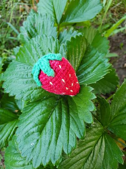 Häkelanleitung Erdbeeren/Anhänger 3 Größen