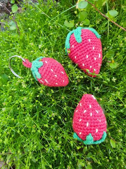 Häkelanleitung Erdbeeren/Anhänger 3 Größen