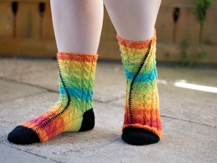 Flat knitted socks "Valgus"