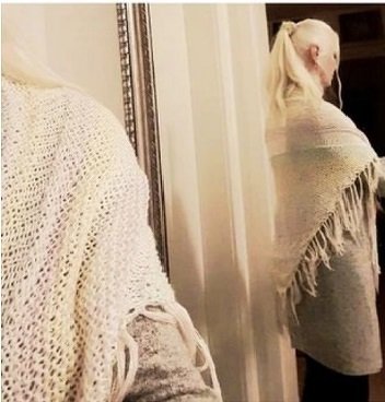 *my own triangle* - Dreieckstuch im Mustermix mit Sigille. Heilimpulsgeber