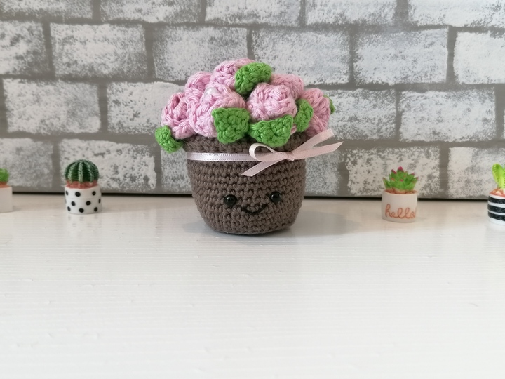 Crochet Pattern Flower Bouquet Amigurumi Pot of Rose
