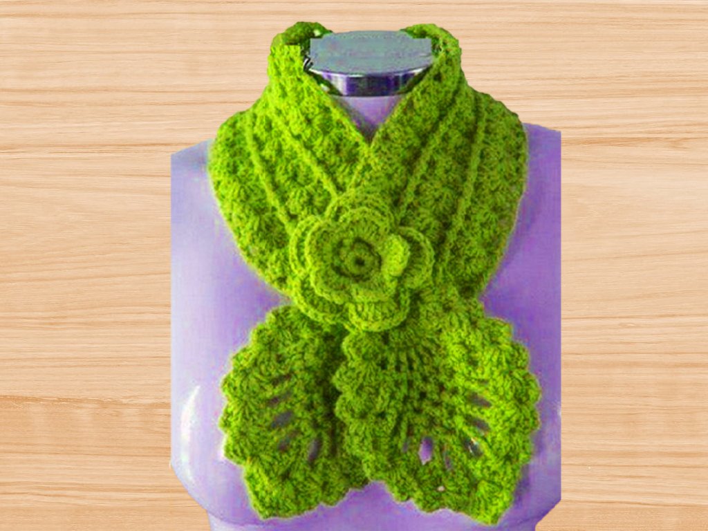 A Crochet Cowl Pattern