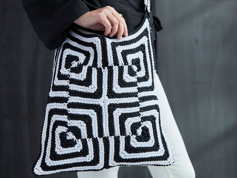 UMHÄNGETASCHE ILLUSIONEN