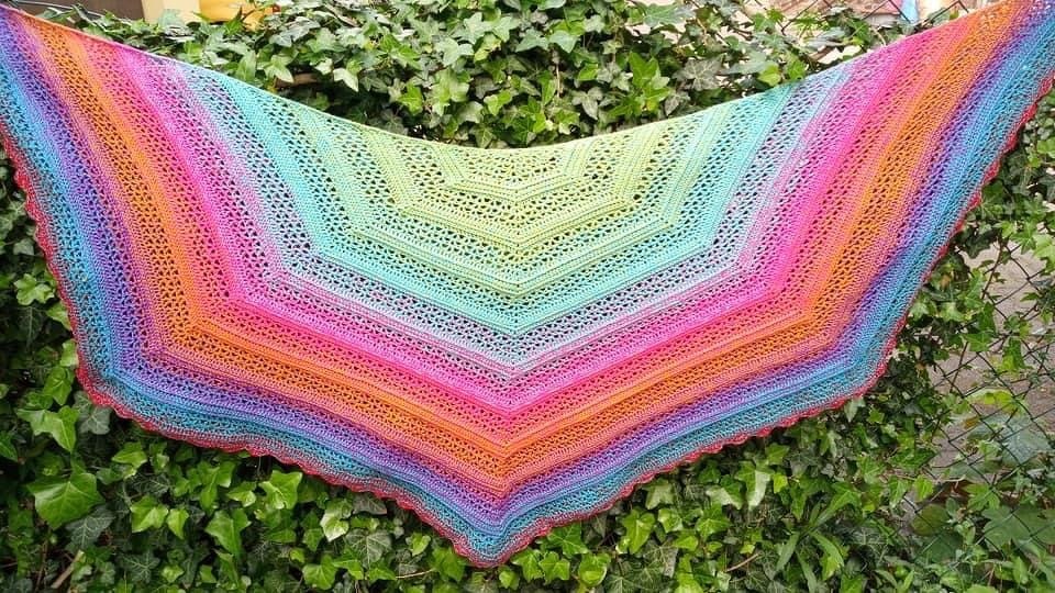 Springbreak Ponchotuch by Elso Designs