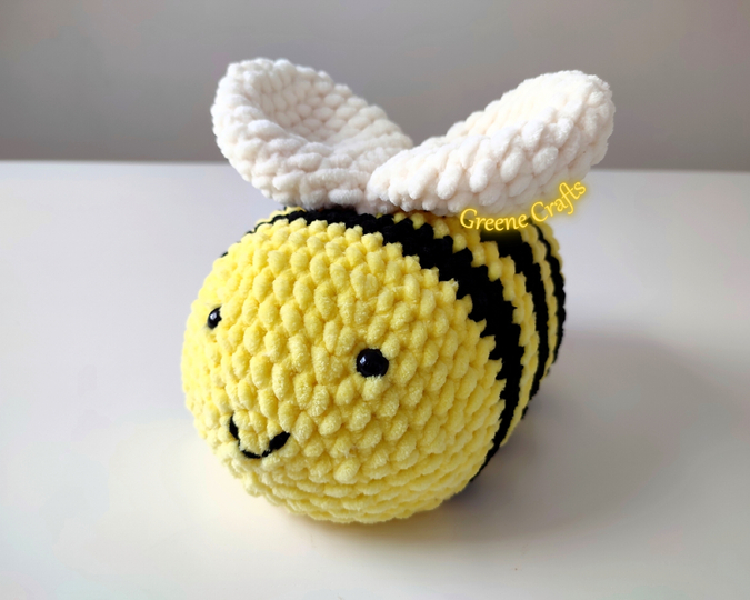 Reversible Bee / Ladybug Plush Toy Crochet Pattern