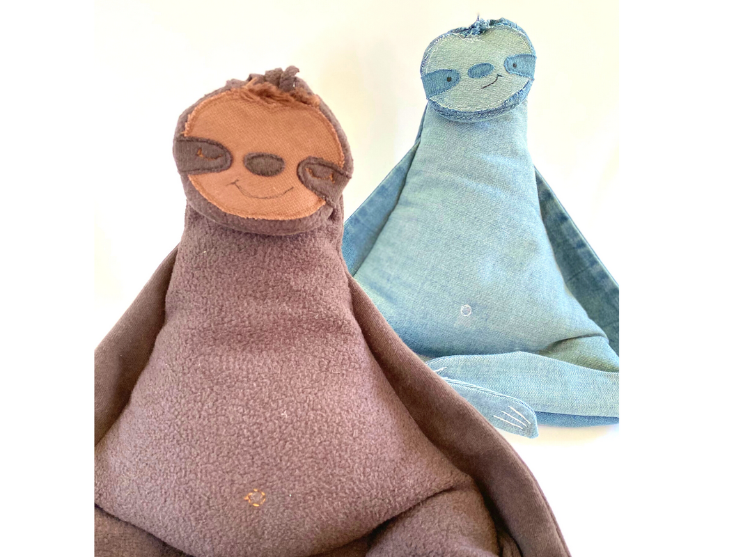 Tablet holder sloth pattern / ipad cushion / E-Book holder - Image 5