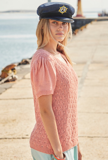 Pulli mit Fantasielochmuster und Puffärmeln in Apricot