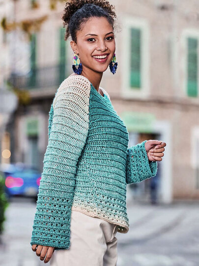 Häkelpulli in frischen Farben