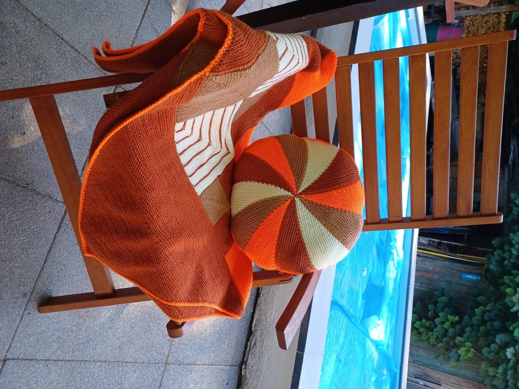 Decke / Plaid in Patchoptik Strickanleitung