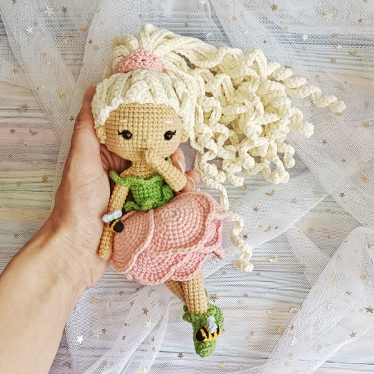 Häkelanleitung Puppe, Blumenfee Amigurumi