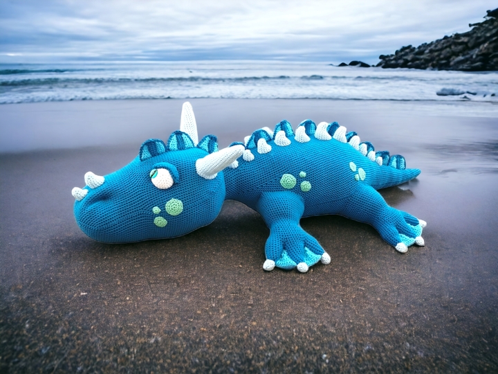 Xana the waterdragon XXL