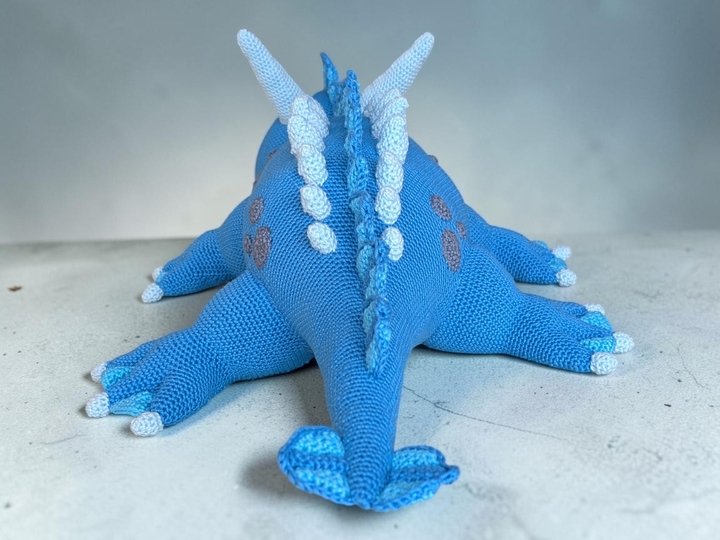 Xana the waterdragon XXL