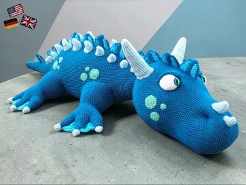 Xana the waterdragon XXL
